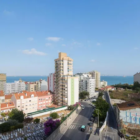 Apartamento Feels Like Beato Rooftop Flat